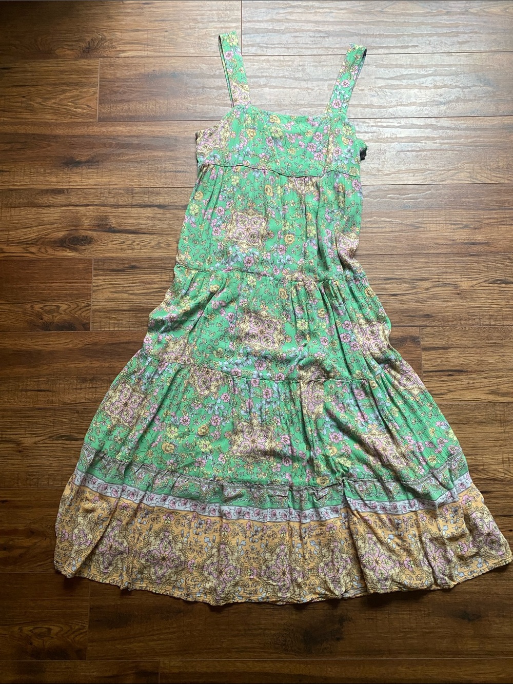 Billabong boho Green Floral Tiered Sun Dress - with drop waist